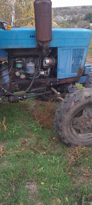 Продам трактор мтз82