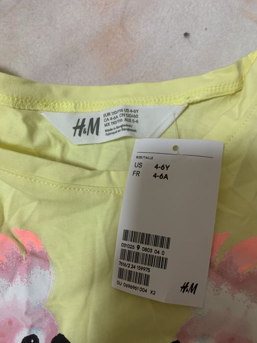 Футболка n&m, нова, яскрава
