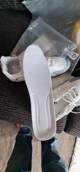 Sapatilhas novas