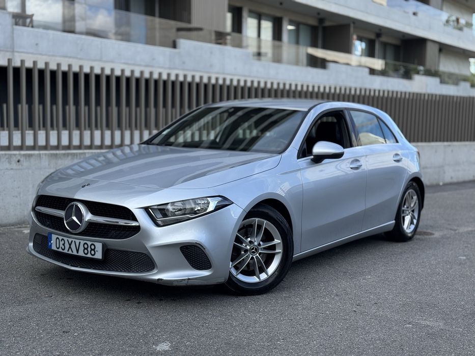MERCEDES A180d AUTO| 2019 | 120.000 KMS | Nacional