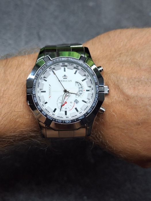 Zegarek męski wodoodporny