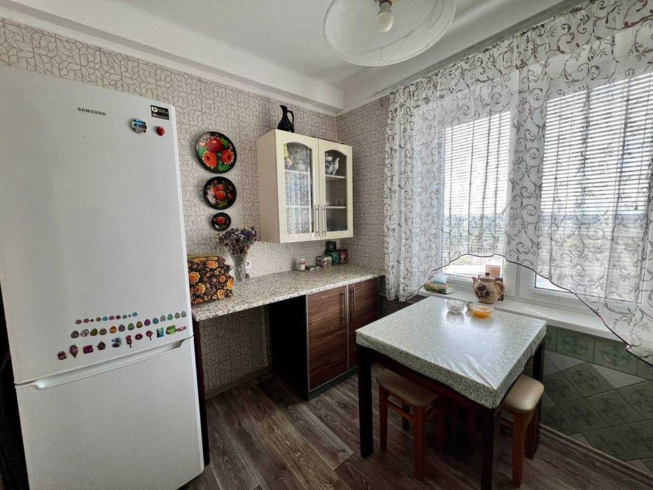 Продам 3х комнатную квартиру район "Александровского рынка"