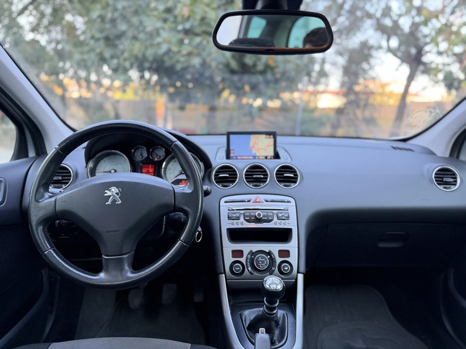 Peugeot 308 SW  1.6 HDI Full Extras 2011