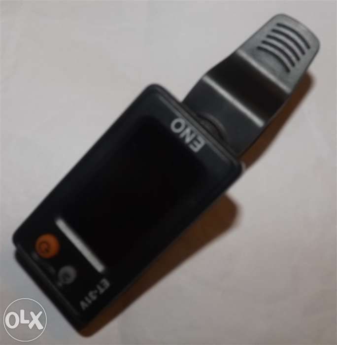 Afinador de violoncelo, viola e contrabaixo