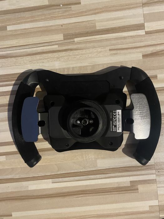 Thrustmaster kierownica
