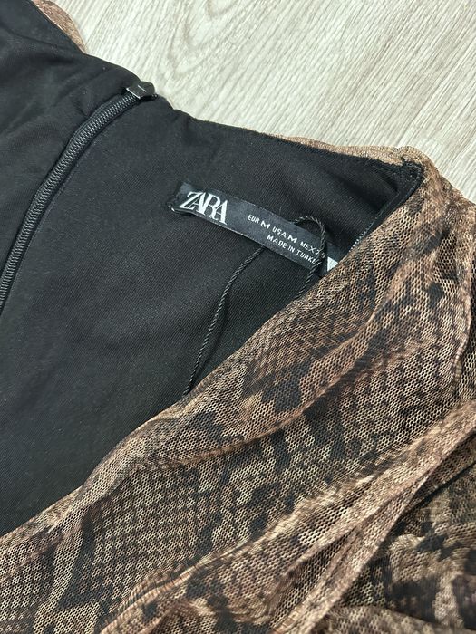 Sukienka w zwierzecy wzor zara 36