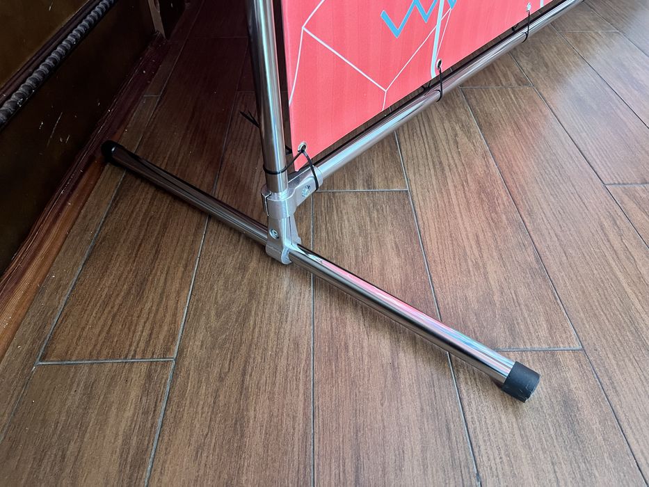 Фотозона банер каркас у стилі 90s