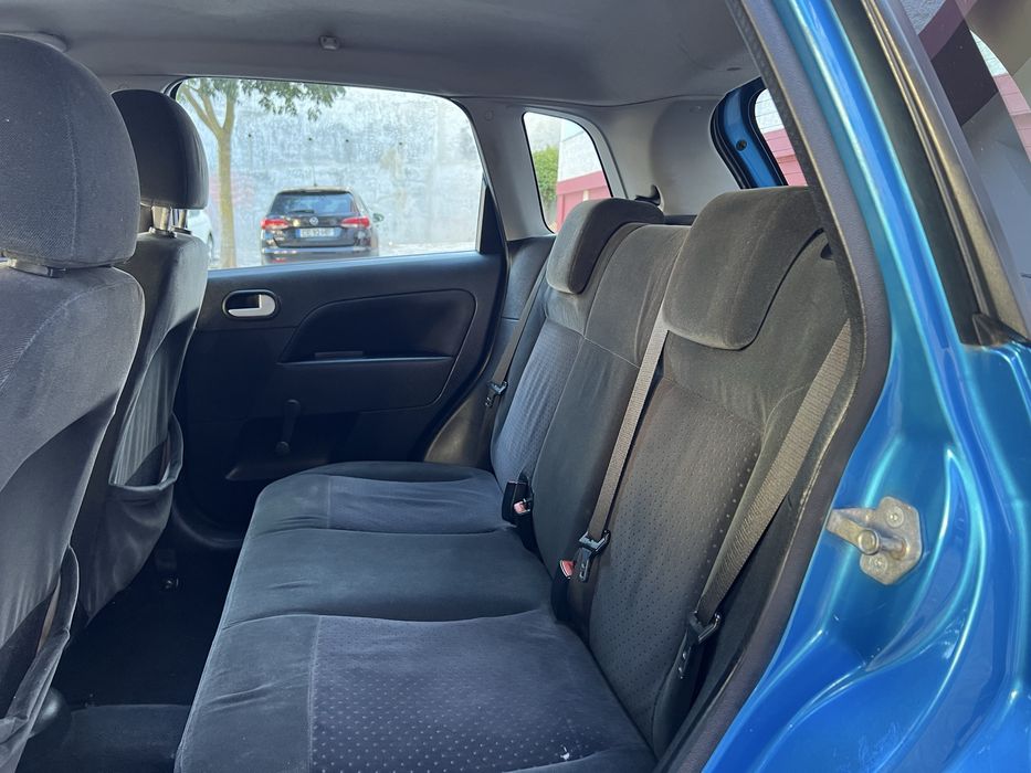 Ford Fiesta — fotografia 11