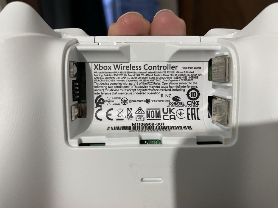 Xbox Series Controller – Original White64751815385347123