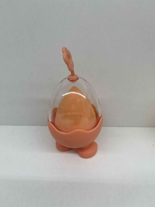 Nowe gąbeczki do makijażu w pojemniczkach