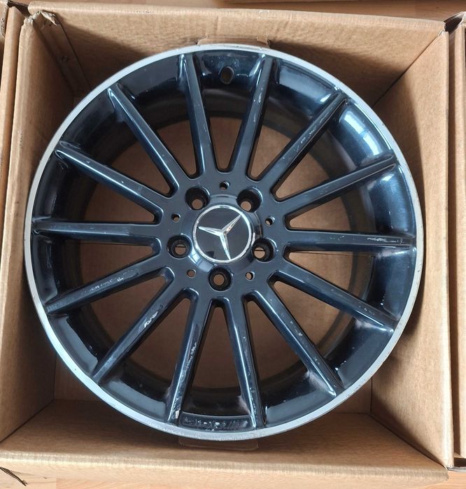 Jantes originais Mercedes AMG 18" A_176_4010_200