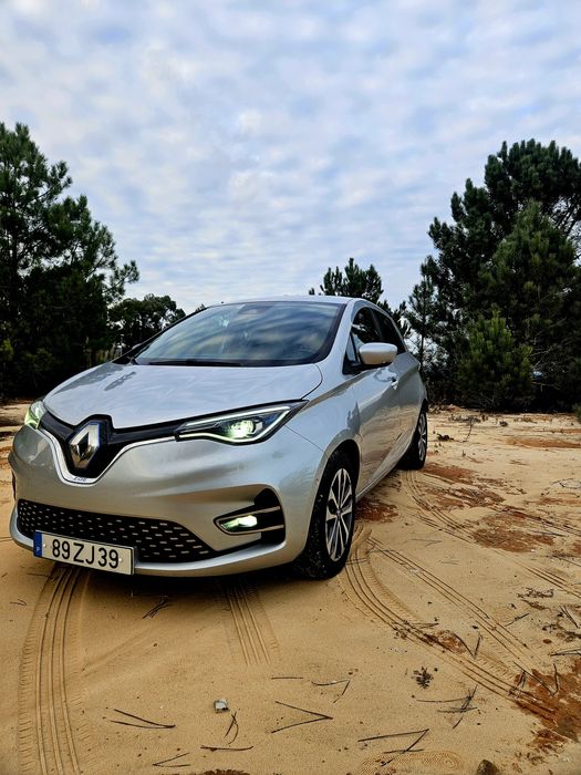 Renaut zoe 50 com baterias próprias