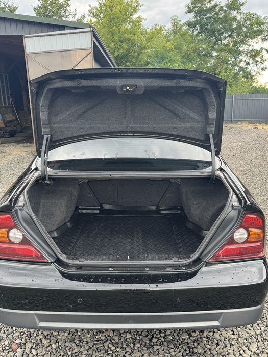 Продам Chevrolet Evanda