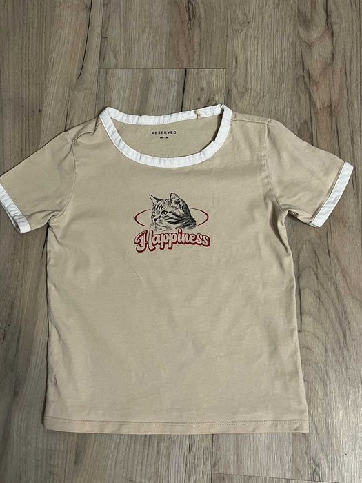 T-shirt beżowy z kotkiem roz 128/134 firmy Reserved