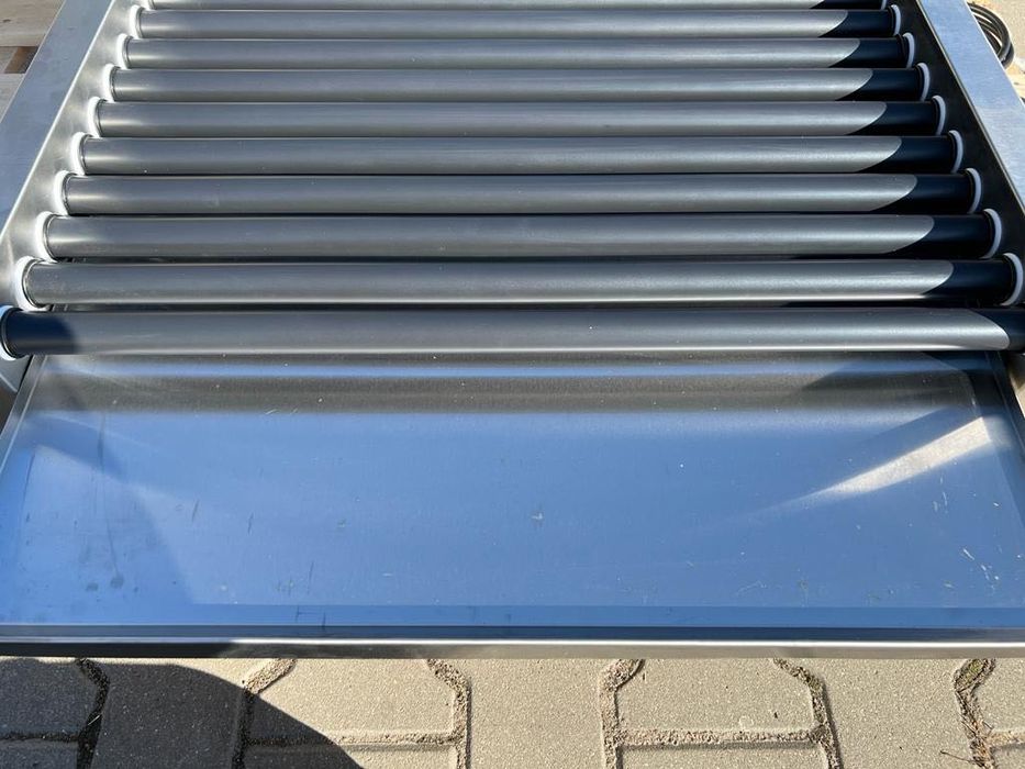 Rolkowy opiekacz elektryczny 2.8 kw