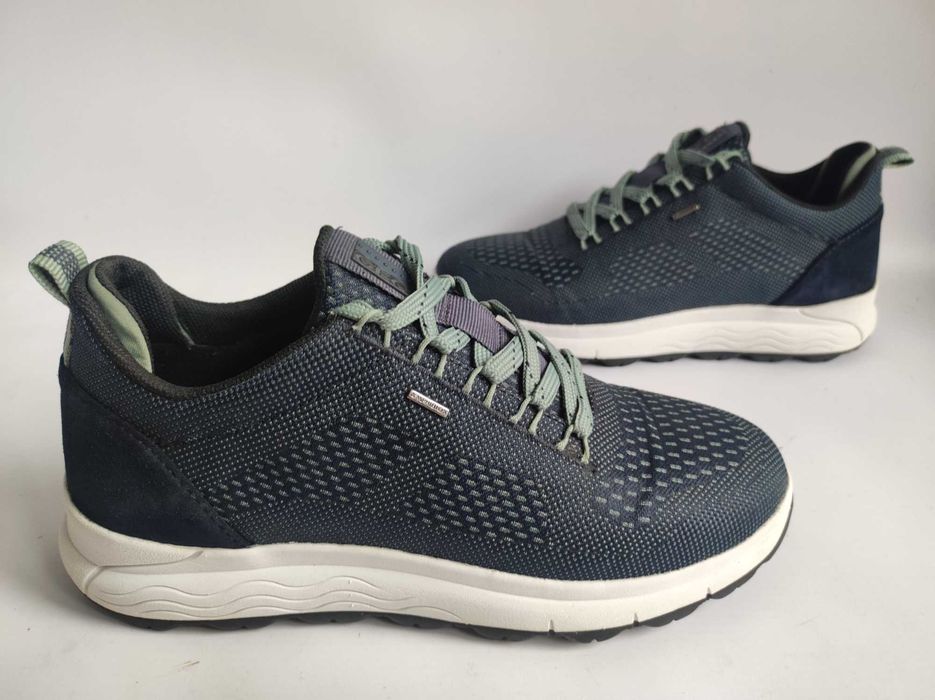 2- Geox D Spherica 4x4B Abx - Sneakersy r. 39