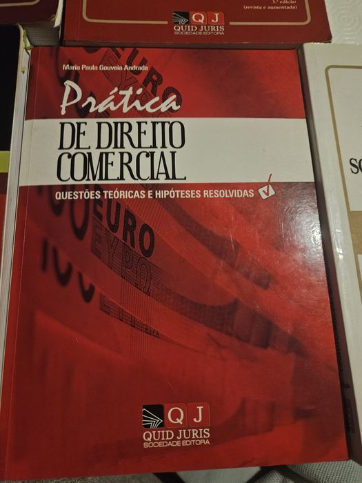 6 livros de Direito  casos práticos resolvidos