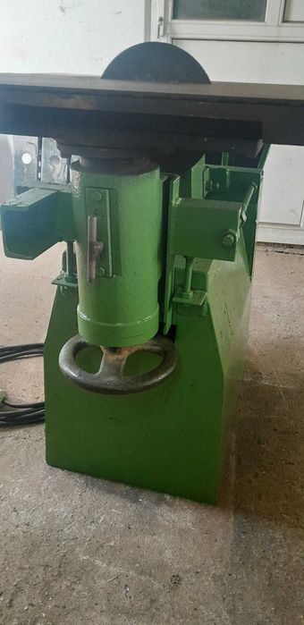 Heblarko-pilarka , heblarka , piła tarczowa WAREMA