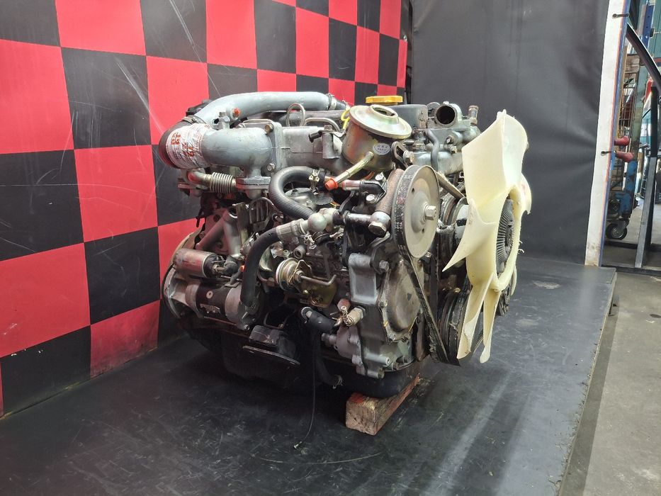 Motor completo NISSAN Pick Up III (D22)