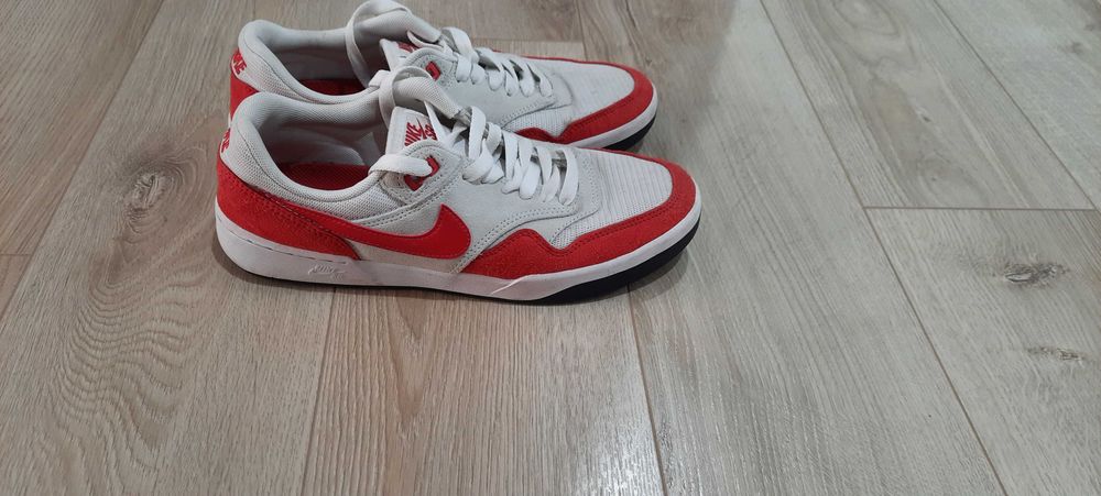 Buty Nike SB GTS Return Premium - Czerwony rozm. eur. 39