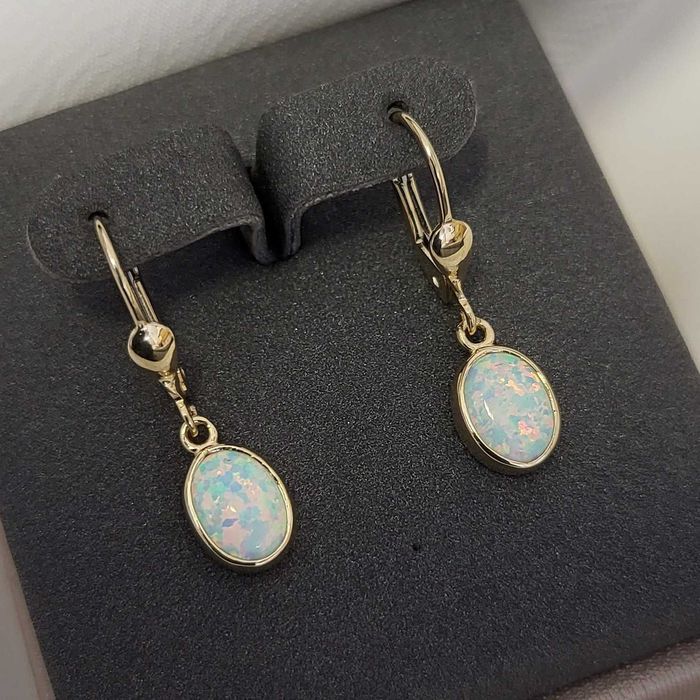 Złote kolczyki z opalem złoto próby złota 585 14k