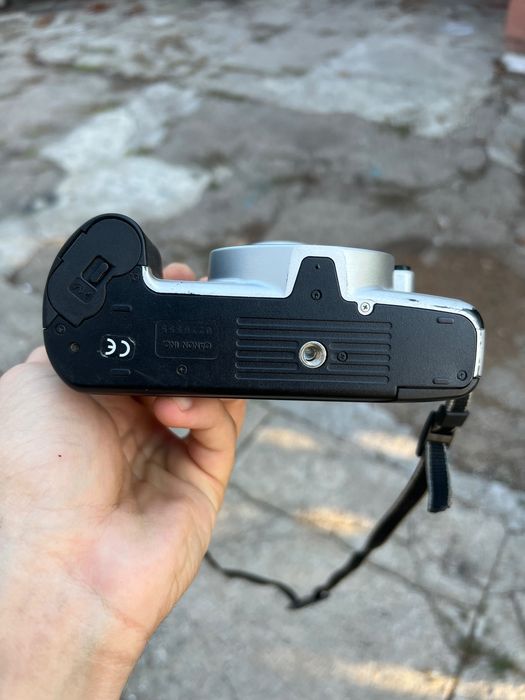 Canon EOS 500N полностью рабочий Фотоапарат