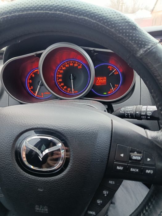 Продам автомобіль,Мазда СХ- 7.