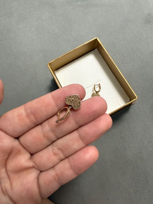 Сережки сердечко