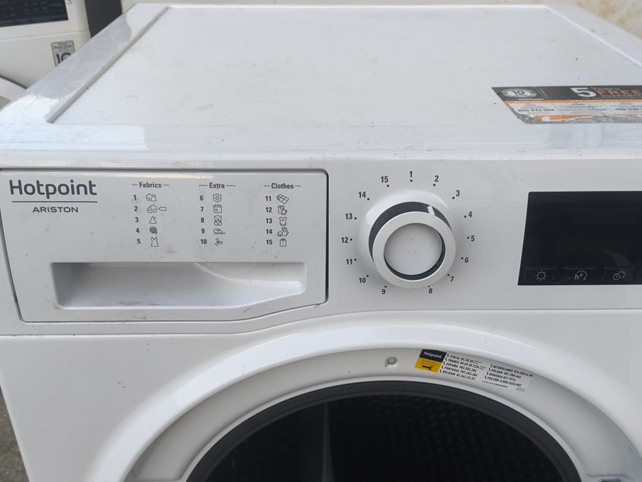 Máquina de Lavar Roupa + Máquina Secar Roupa