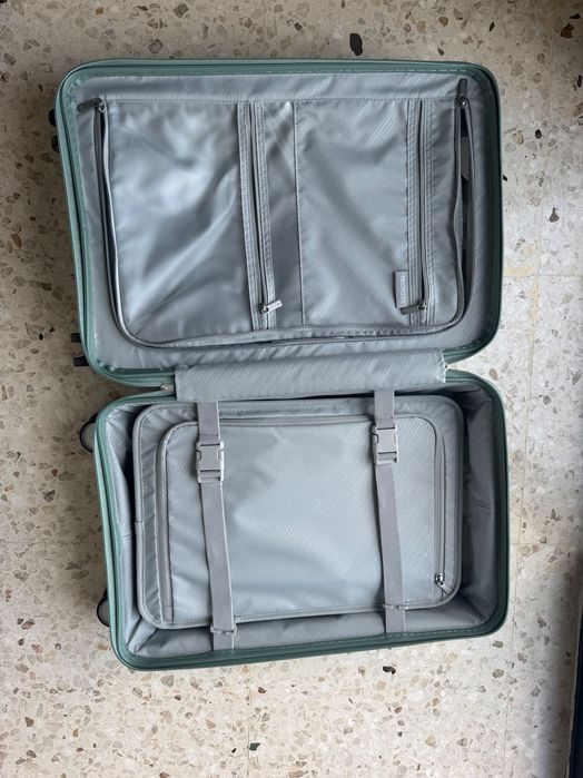 Samsonite carry-on bag luggage