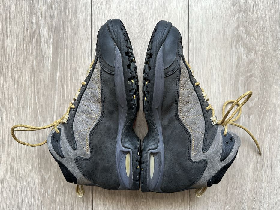 Вінтажні черевики Nike ACG