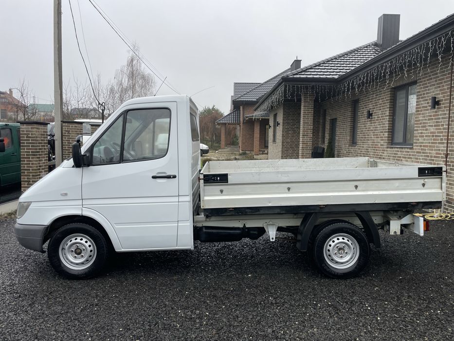 Свіжопригнаний Mercedes Sprinter