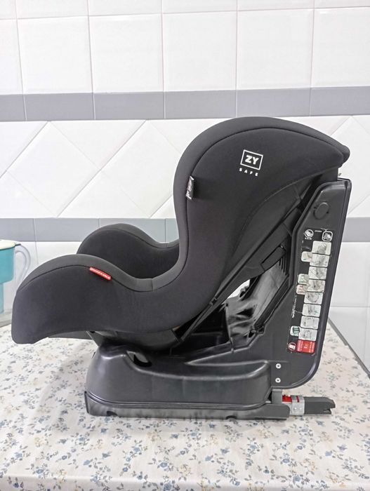 Cadeira Isofix ZY preta