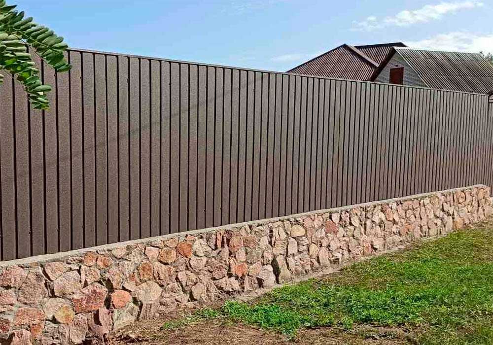 Забор из профнастила под ключ. Ворота, Калитки, Столбы, Фундамент