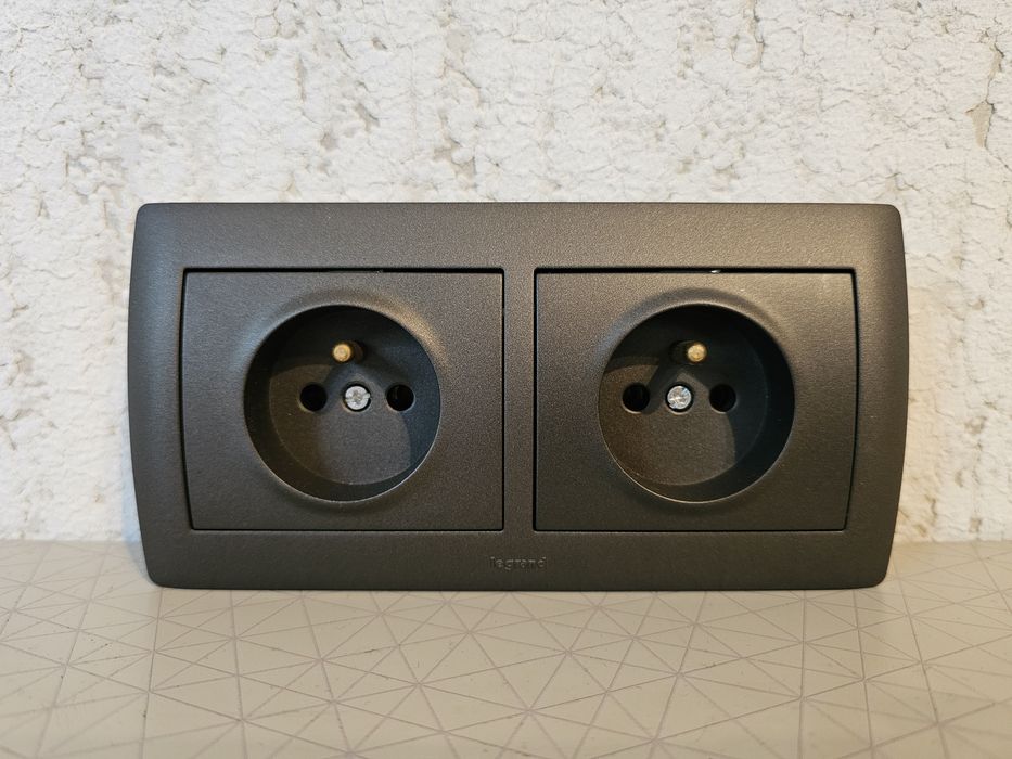 Legrand SISTENA choco