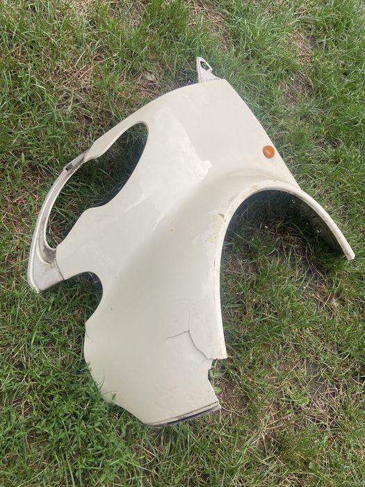 Крило ліве Смарт форту 450 рестайлинг з дефектом