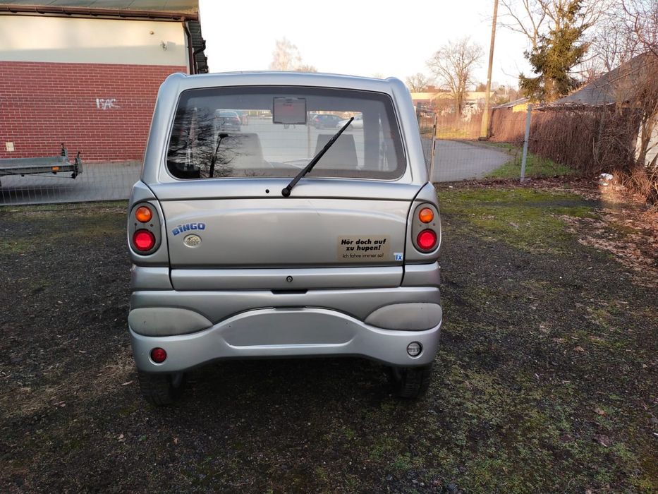 Tasso Bingo Microcar Aixam czterokolowiec lekki 45 km/h