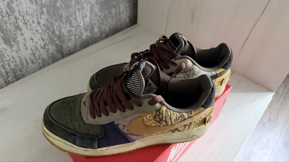 Nike Air Force 1 б/у в гарному стані