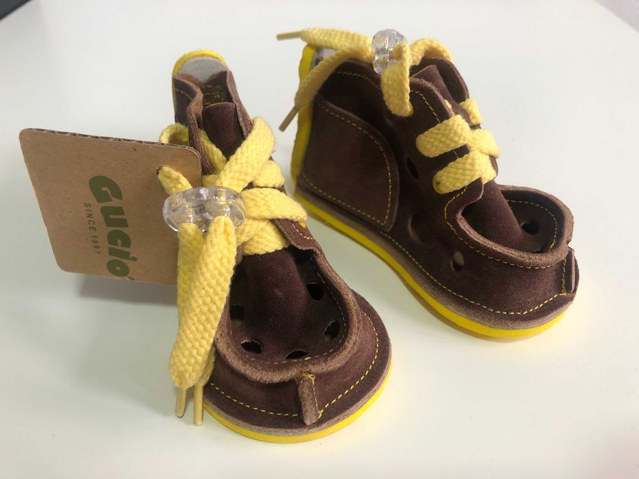 Buciki, buty dziecięce Gucio rozmiar 18
