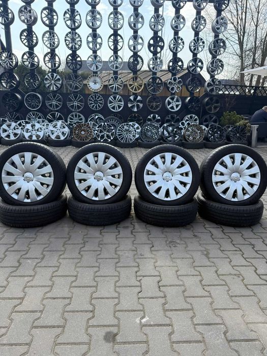 Felgi stalowe z kołpakami 17" 5x115 7j et44 225/50/17 z 2019 r.