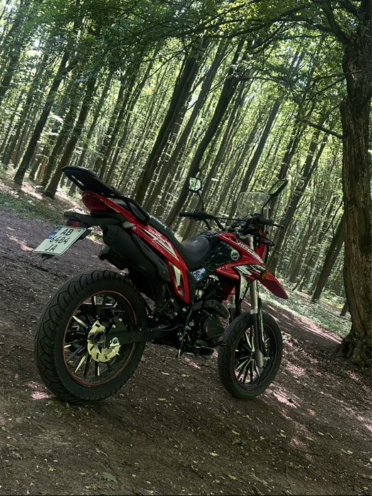 Продам мотоцикл Viper V250L