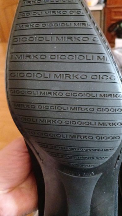 Туфли  Замш Италия Новие 44 р