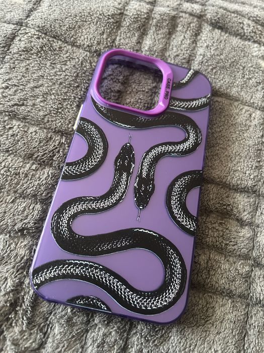 Чехол на Iphone 13 pro