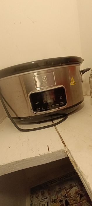 Slow Cooler Electrolux