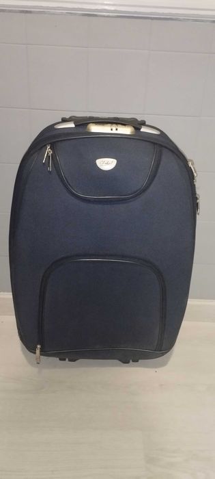 Mala de viagem grande de porão