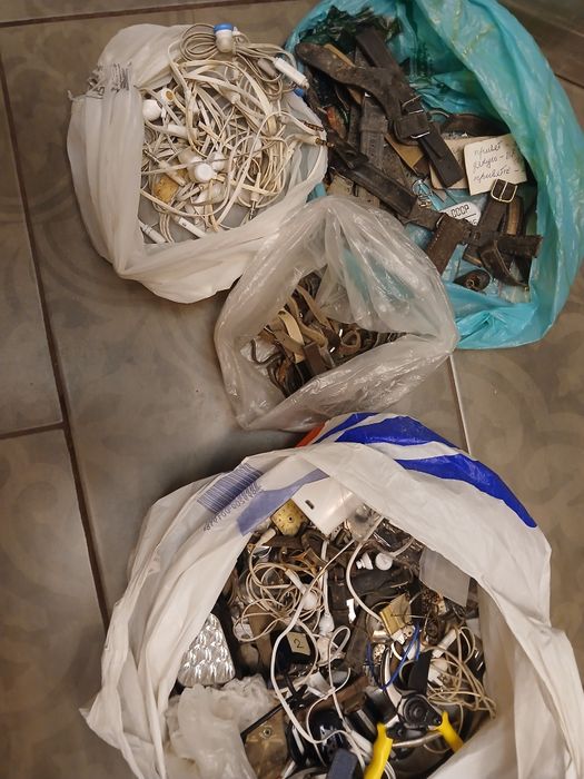 Набор разных домашних вещей ( цена за весь набор