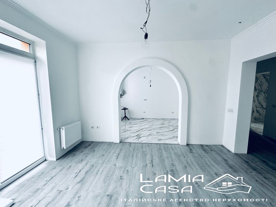 Продаж будинку на 2 родини з 2 різними входами. 3 хв від Г. Майдану