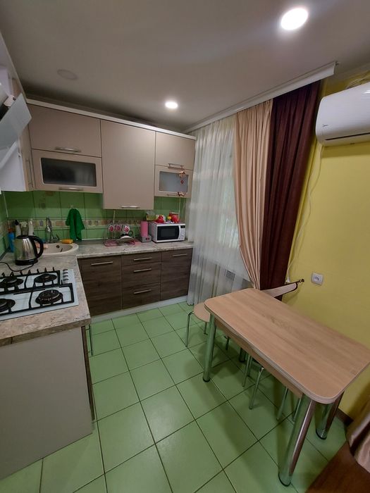 Здам  2-ю кв-ру Центр , Обл. лікарня Дендропарк)