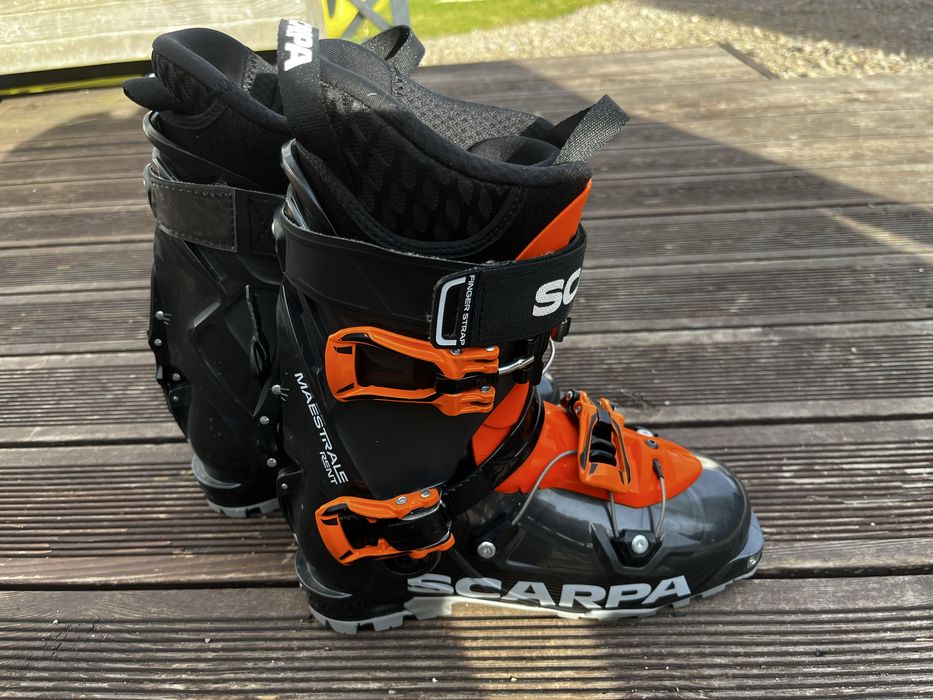 Sprzedam buty skiturowe Scarpa Maestrale Rent rozm 24