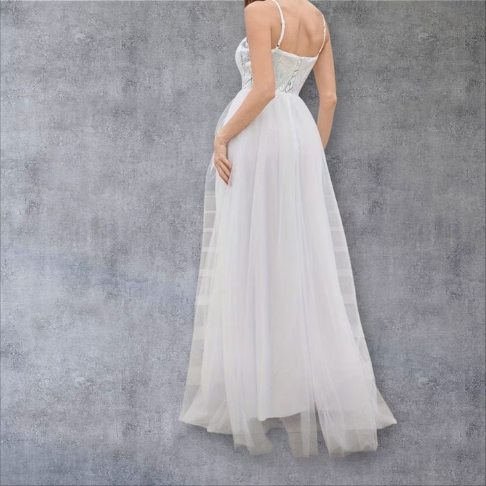 Suknia ślubna  Nowa